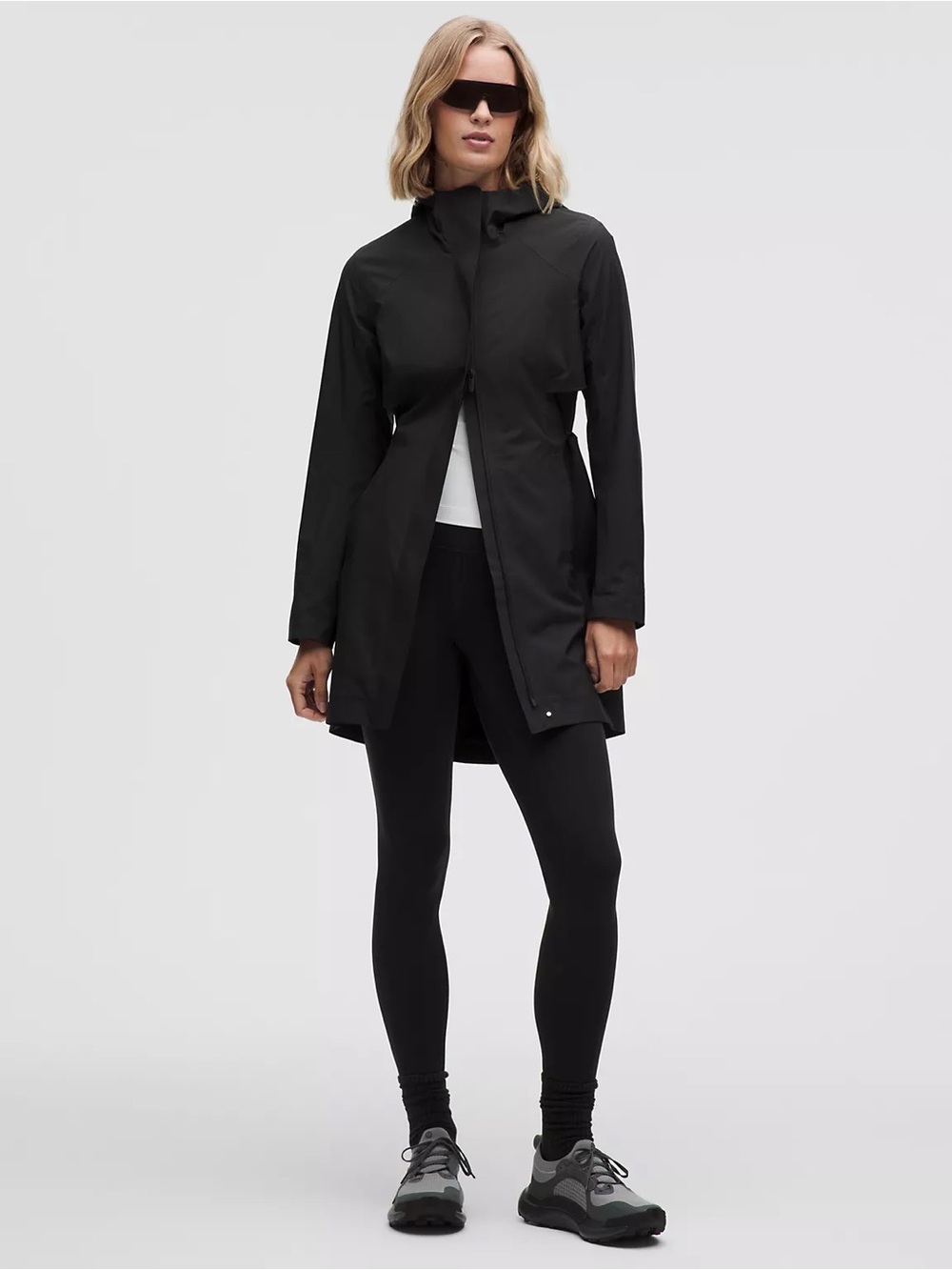 Lululemon Rain Rebel Jacket Black Size 4 Waterproof Hooded Rain Coat